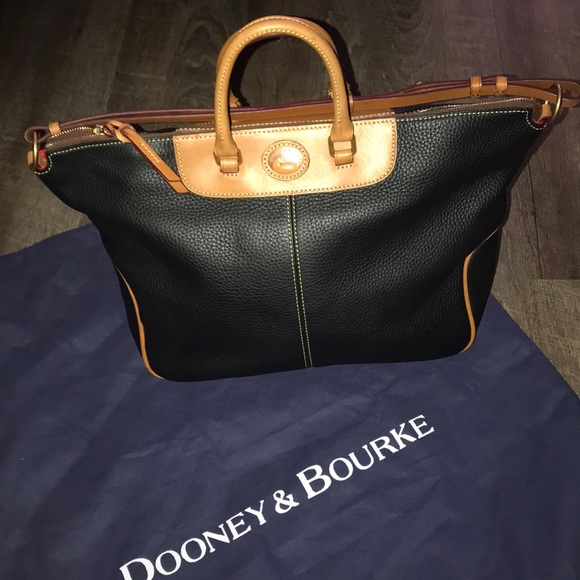Dooney & Bourke Handbags - Dooney & Bourke Black Pebble Leather Large Tote
